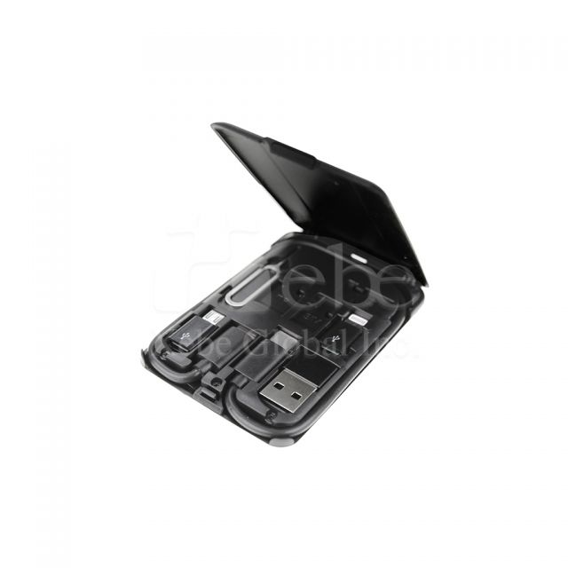 多功能随身旅行充电组