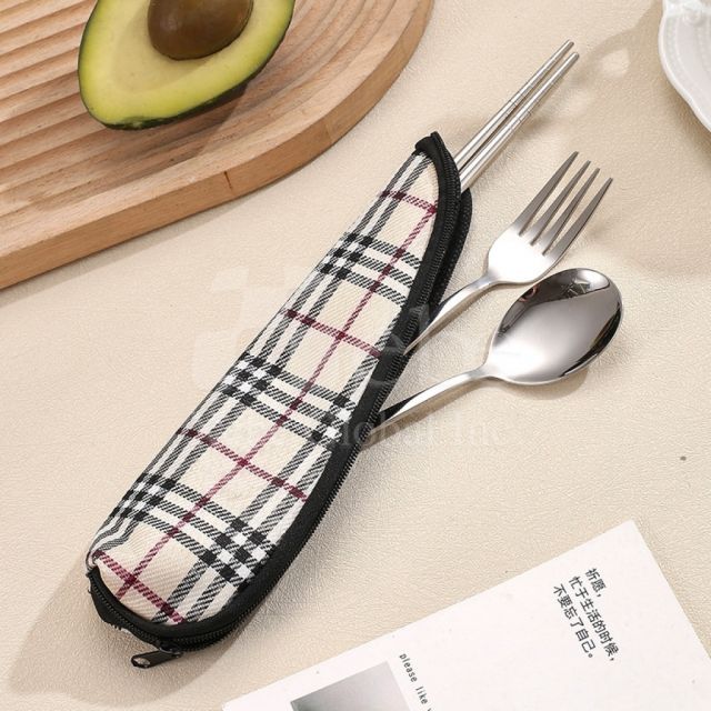 格纹布便携餐具三件组