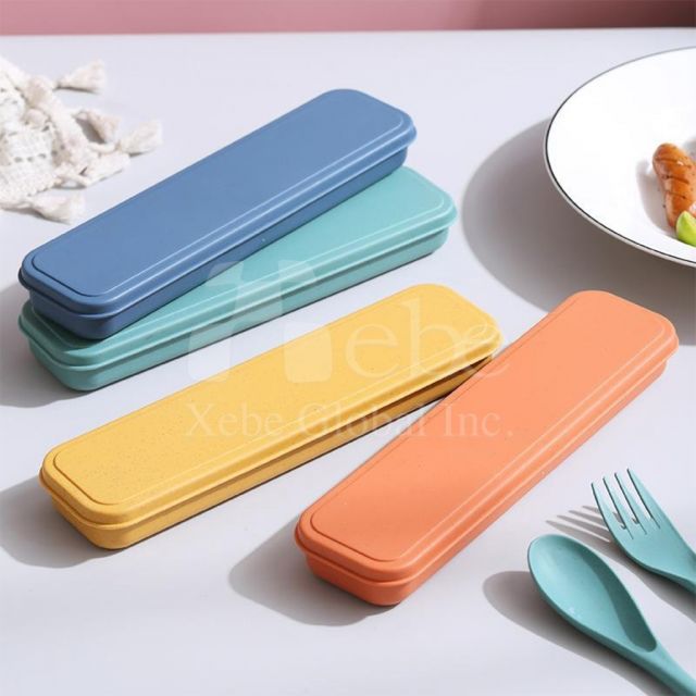 黑色素面便携餐具