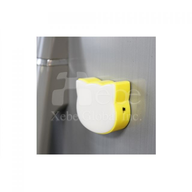 定制猫咪造型冰箱贴灯箱